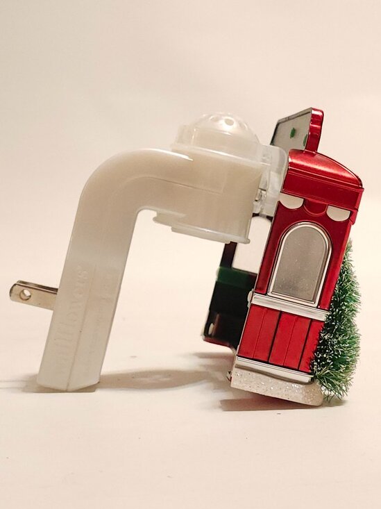 Bath & Body Works Wallflowers Plug In Christmas Cocoa Stand Light Up Nightlight - Picture 2 of 6